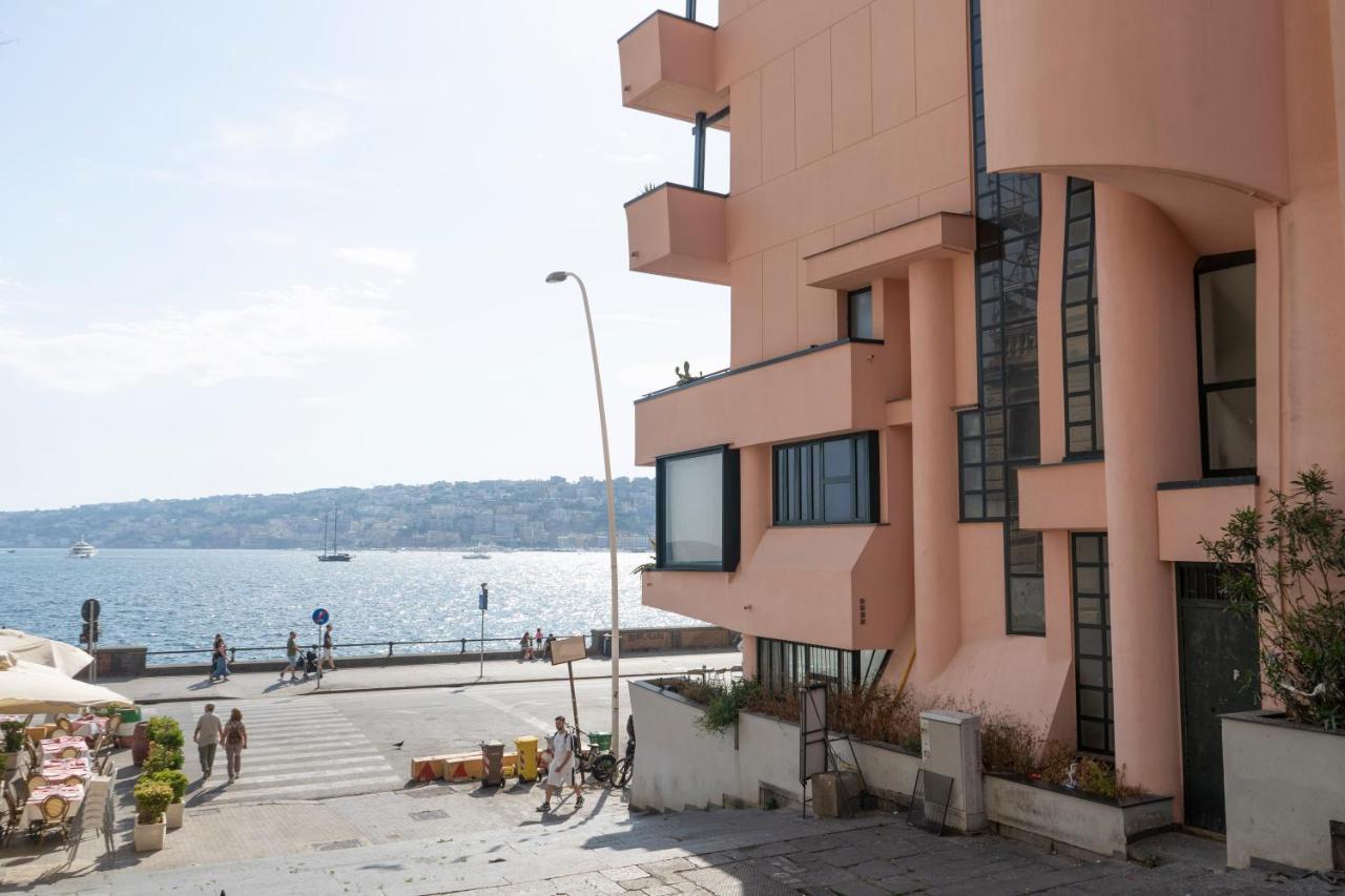 Chiatamone Relais Apartment เนเปิลส์ ภายนอก รูปภาพ