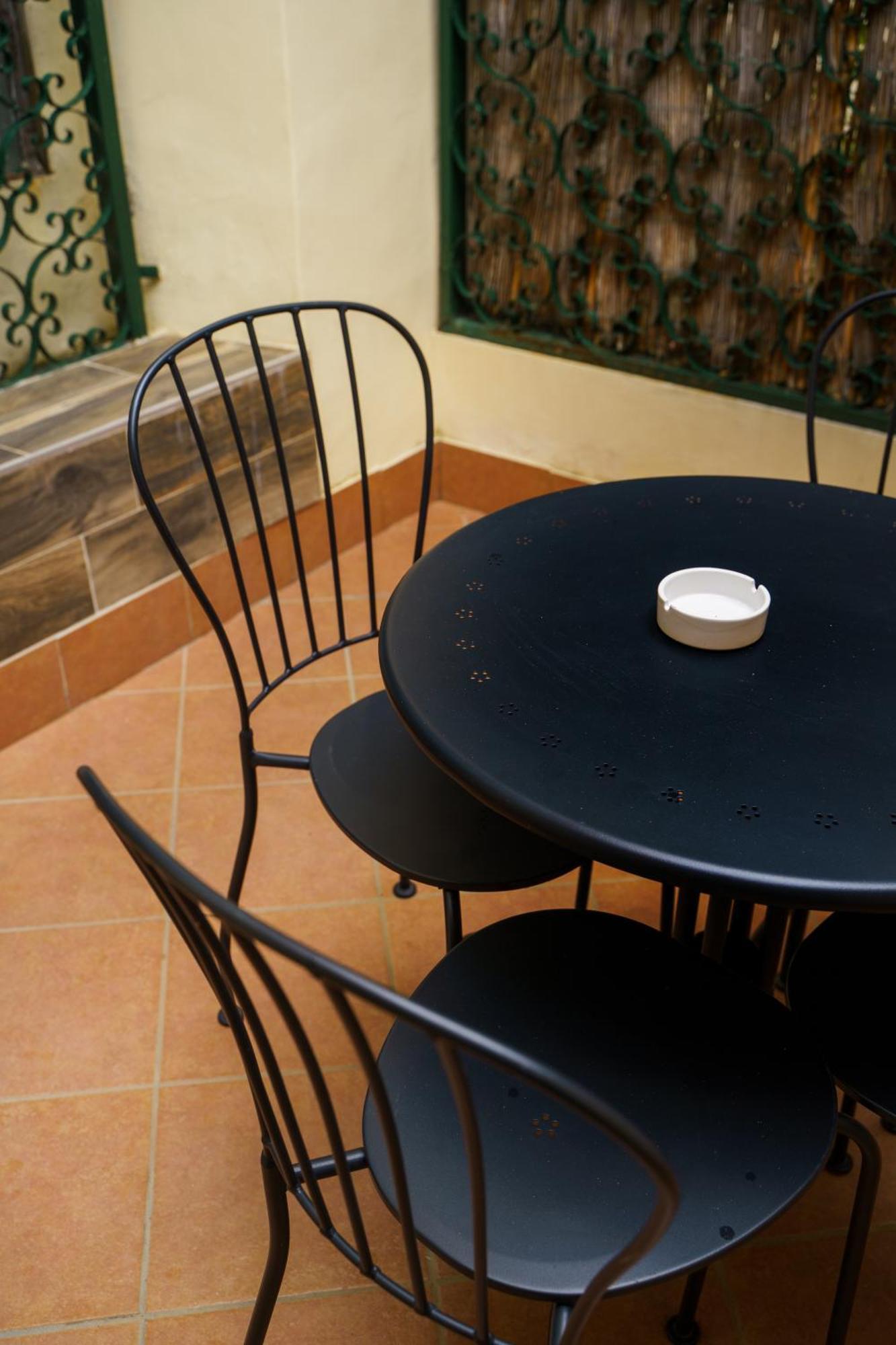 Chiatamone Relais Apartment เนเปิลส์ ภายนอก รูปภาพ
